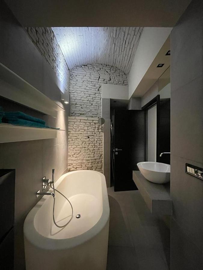 Portici Design Suite - Historical Center Bolonia Zewnętrze zdjęcie